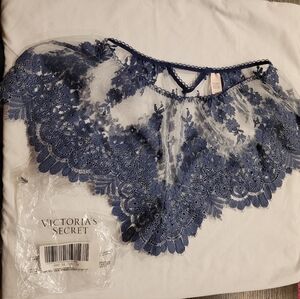 Victoria's Secret Medium Underwear NWOT